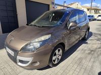 Usado Renault Scénic III Dynamique 130 CV (95 kW) 2010 Beige Monovolumen