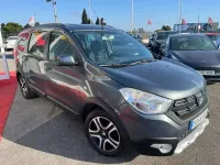 Usado Dacia Lodgy Essentiel 102 CV (75 kW) 2018 Gris Monovolumen