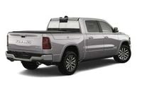 Usado RAM 1500 540 CV (397 kW) 2024 Gris Pickup/Camioneta