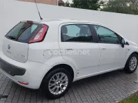 Używany Fiat Punto Evo Dynamic 105 KM (77 kW) 2010 Biały Hatchback