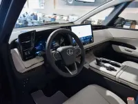 Nuevo Lexus LM350h Luxury Line 203 CV (149 kW) 2026 Negro Monovolumen
