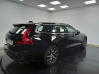 Usado Volvo V60 Business Edition 394 CV (289 kW) 2019 Negro Familiar