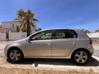 Usado VW Golf VI GT 105 CV (77 kW) 2008 Gris / plata Utilitario