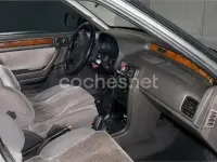 Usado Rover 400 111 CV (81 kW) 1991 Gris / plata Berlina