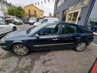 Usado Renault Laguna III Dynamique 130 CV (95 kW) 2007 Verde Berlina