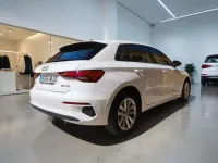 Usado Audi A3 Sportback Advanced 150 CV (110 kW) 2023 Blanco Utilitario