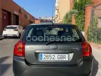 Usado Toyota Corolla Luna 116 CV (85 kW) 2007 Marrón Berlina