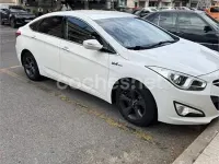 Usado Hyundai i40 136 CV (100 kW) 2013 Blanco Berlina