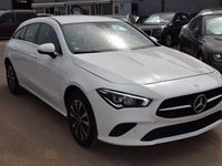 Usado Mercedes CLA180 Shooting Brake 115 CV (84 kW) 2022 Blanco Familiar