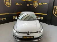 Usado VW Golf VIII Life 116 CV (85 kW) 2022 Gris Utilitario