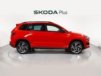 Usado Skoda Karoq SportLine 150 CV (110 kW) 2024 Rojo SUV