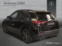 Usado Mercedes GLA200 AMG line 150 CV (110 kW) 2025 Nachtschwarz  unilack SUV