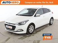 Usado Hyundai i20 Comfort 85 CV (62 kW) 2016 Blanco Berlina