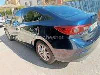 Usado Mazda 3 Style 150 CV (110 kW) 2015 Azul Berlina