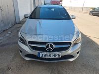 Usado Mercedes CLA220 Urban 170 CV (125 kW) 2013 Gris / plata Berlina