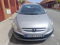 Usado Peugeot 307 110 CV (80 kW) 2004 Gris / plata Familiar
