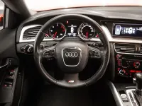 Usado Audi A5 S-Line 240 CV (176 kW) 2011 Rojo Coupe