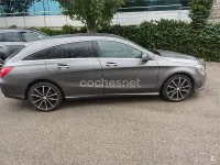 Usado Mercedes CLA220 Shooting Brake 177 CV (130 kW) 2016 Gris / plata Familiar