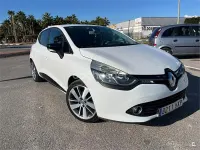 Usado Renault Clio IV 90 CV (66 kW) 2014 Blanco Berlina