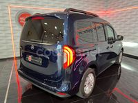 Usado Mercedes T180 116 CV (85 kW) 2024 Azul Monovolumen