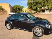 Usado VW Beetle Design 140 CV (102 kW) 2013 Negro Utilitario