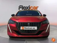 Usado Peugeot 208 Allure 101 CV (74 kW) 2023 Rojo Utilitario