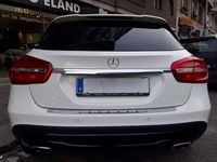 Usado Mercedes GLA250 Urban 211 CV (155 kW) 2015 Blanco SUV