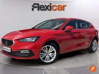 Usado Seat Leon Style 116 CV (85 kW) 2022 Rojo Utilitario