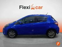 Usado Toyota Yaris Active 69 CV (50 kW) 2019 Azul Berlina