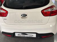 Usado Kia Rio 85 CV (62 kW) 2014 Blanco Berlina