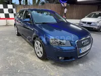 Usado Audi A3 Attraction 105 CV (77 kW) 2007 Azul Utilitario