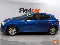 Usado Seat Ibiza Reference 80 CV (58 kW) 2023 Azul Utilitario