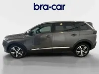 Usado Peugeot 5008 Allure 131 CV (96 kW) 2023 Gris SUV