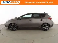 Usado Toyota Auris Hybrid 136 CV (100 kW) 2017 Gris Berlina