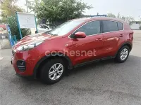 Usado Kia Sportage 135 CV (99 kW) 2016 Granate SUV