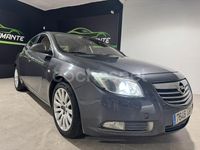 Usado Opel Insignia Cosmo 140 CV (102 kW) 2009 Gris / plata Berlina