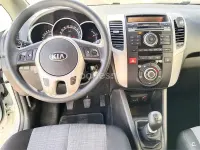 Usado Kia Venga 90 CV (66 kW) 2014 Blanco Utilitario