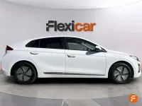 Usado Hyundai Ioniq 100 kW (136 CV) 2021 Blanco Utilitario