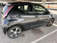 Usado Toyota Aygo X-cite 69 CV (50 kW) 2016 Negro Utilitario