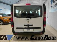 Usado Renault Trafic 125 CV (91 kW) 2018 Blanco Monovolumen