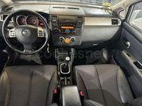 Usado Nissan Tiida Tekna 106 HP (77 kW) 2009 Cinzento Sedan