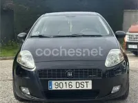 Usado Fiat Grande Punto Active 75 CV (55 kW) 2005 Negro Utilitario
