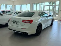 Usado Maserati Ghibli GranLusso 430 CV (316 kW) 2018 Blanco Berlina