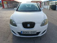 Usado Seat Leon Reference 105 CV (77 kW) 2010 Blanco Utilitario