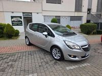 Usado Opel Meriva Excellence 140 CV (102 kW) 2017 Gris / plata Monovolumen