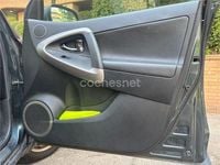 Usado Toyota RAV4 Premium 177 CV (130 kW) 2006 Negro SUV