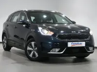 Usado Kia Niro 141 CV (103 kW) 2017 Azul SUV