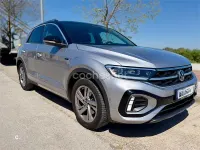 Usado VW T-Roc R-line 115 CV (84 kW) 2023 Gris / plata SUV