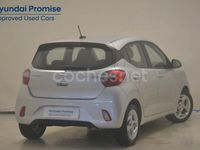 Usado Hyundai i10 67 CV (49 kW) 2023 Gris / plata Utilitario