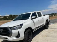 Usado Toyota HiLux 150 CV (110 kW) 2021 Blanco Pickup/Camioneta